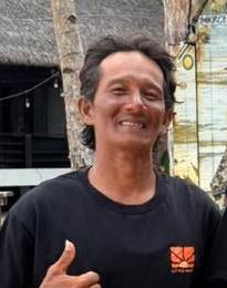 Glenn, Surflehrer bei Surfing Sirago, Porträt